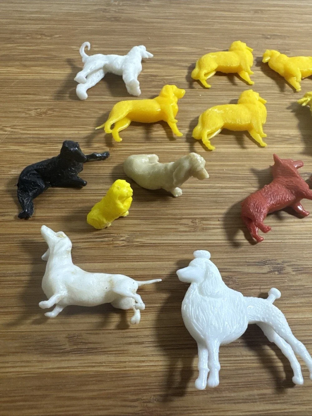 Vintage Plastic Dog Figures Lot 16 Mixed Breeds Poodle Collie Afghan Miniatures